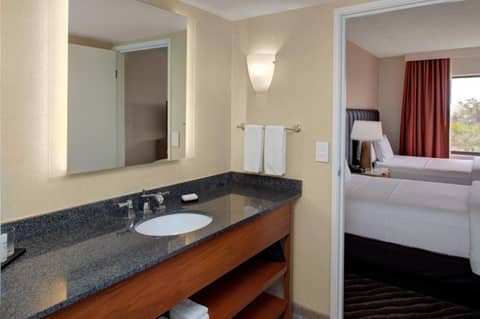 Embassy Suites by Hilton Phoenix Scottsdale — photo 5