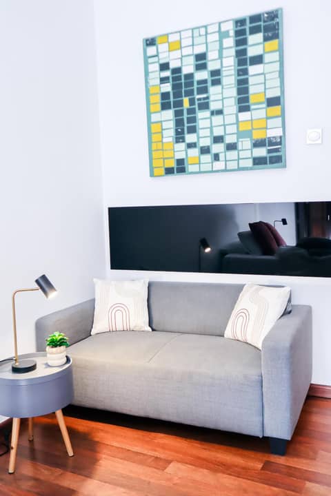 Happy Apartments Valencia — hotel room