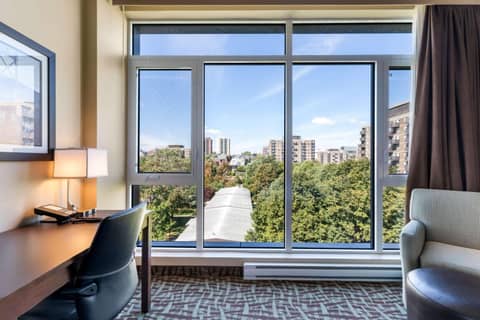 Best Western Plus Hotel Montreal — photo 6