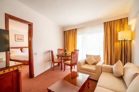 Azal Pyramids Hotel — hotel room