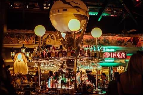 Lafayette Hotel & Club — dining