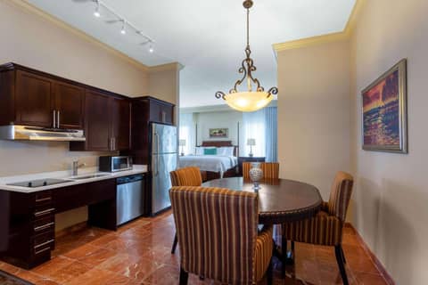 Hawthorn Extended Stay by Wyndham West Palm Beach Airport — photo 3