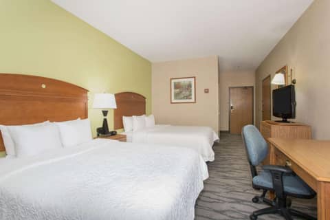 FairBridge Inn & Suites Thornton — hotel room