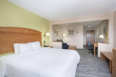 FairBridge Inn & Suites Thornton — hotel room