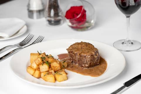 Acqualina Resort and Residences — dining