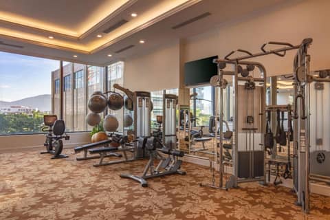 Meliá Vinpearl Danang Riverfront — photo 3
