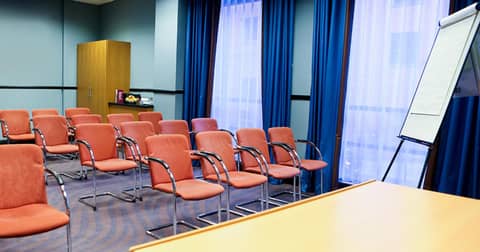 Leonardo Hotel Manchester Central — meeting & event spaces