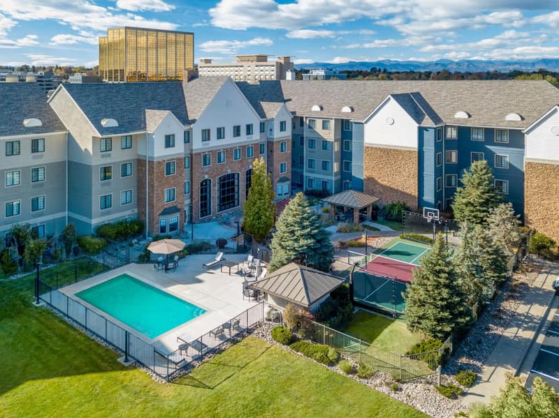 Staybridge Suites Denver - Cherry Creek by IHG — building