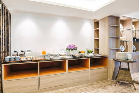 4M Pratunam Hotel — photo 7