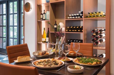 Warwick Denver — dining