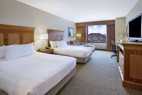 Hilton Garden Inn Portland Downtown Waterfront — photo 5