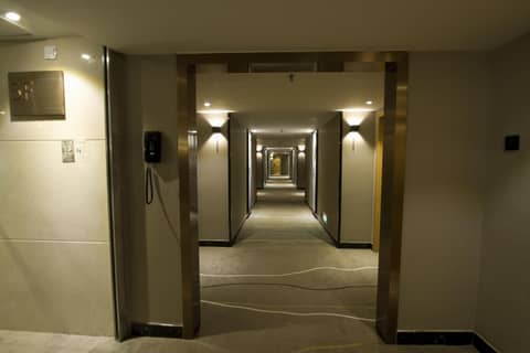 Shenzhen Kaili Hotel, Guomao Shopping Mall — photo 4
