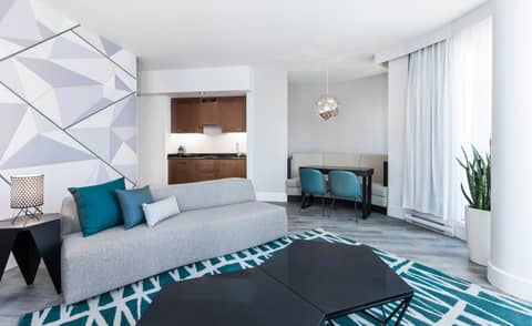 Warwick Le Crystal - Montréal — photo 8