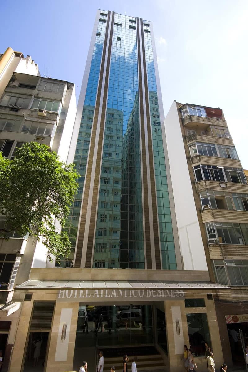 Hotel Atlântico Business Centro — building