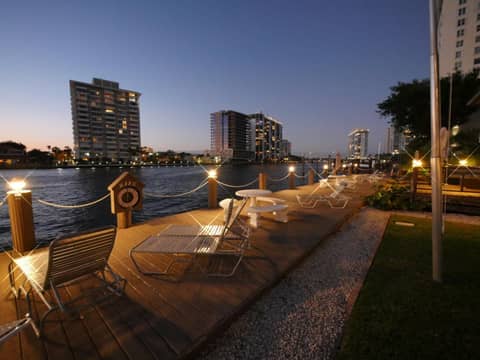 Holiday Isle Yacht Club — photo 3