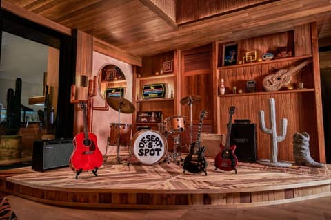 HOLLYWOOD VOLUME, a Tribute Portfolio Hotel — activities & amenities