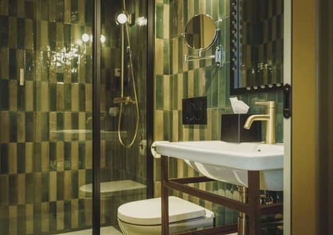 Hotel Gounod Fully Renovated — photo 4