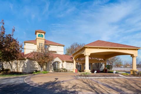 La Quinta by Wyndham St. Louis Westport — photo 7