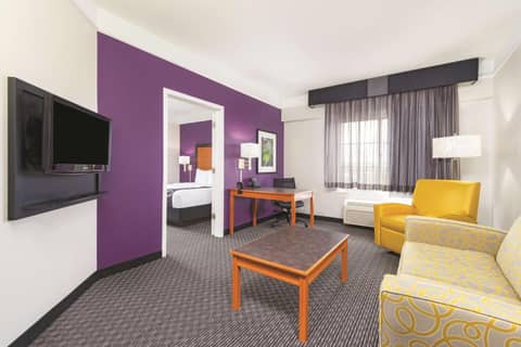 La Quinta by Wyndham St. Louis Westport — photo 9