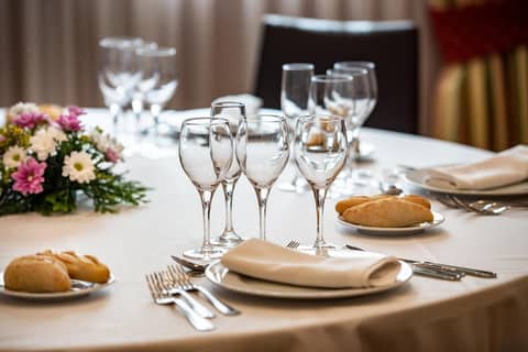 Hotel Praga — dining