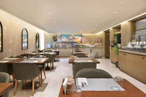 Bentley Hotel Old City-Special Class — photo 8