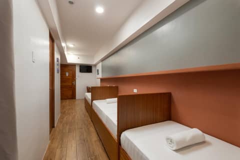 iHotel Uptown BGC — photo 6
