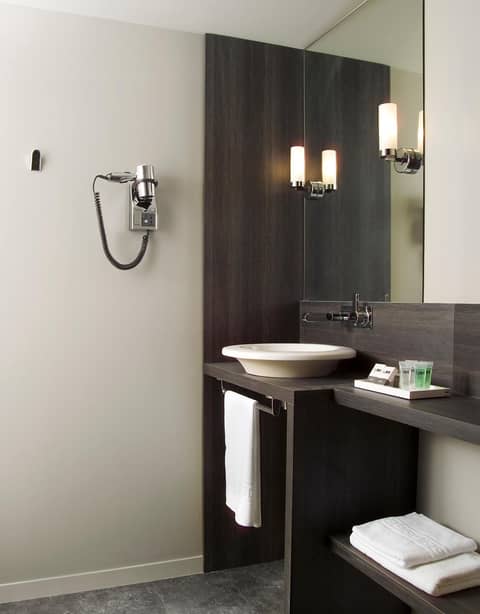 B&B HOME Lyon Centre Berthelot — photo 4