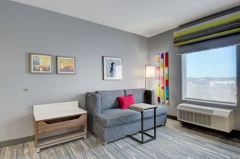 Hampton Inn & Suites Portland West — photo 4