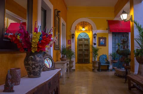 Casona Tlaquepaque Temazcal & Spa — recepcion & lobby