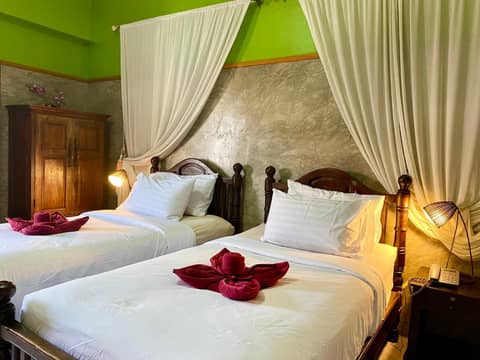 Awana House — hotel room