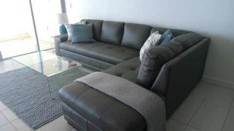 Blue C Coolangatta — hotel room