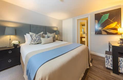Boutique Hotel Stari Grad — bedroom