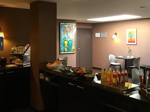 New Hotel Charlemagne — dining