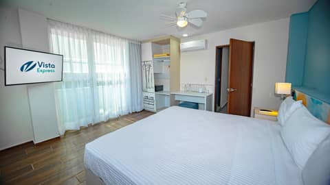 Vista Express Guadalajara Expo SureStay Collection by BW — photo 3