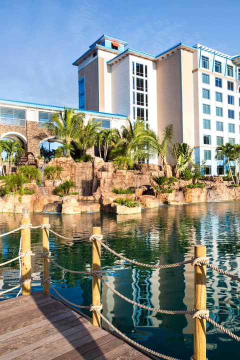 Universal's Loews Sapphire Falls Resort — photo 2