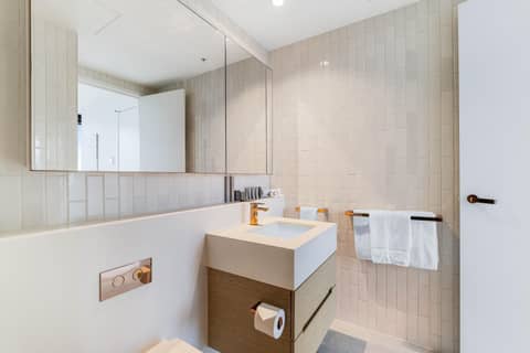 Collins House Apartments by CLLIX — photo 3