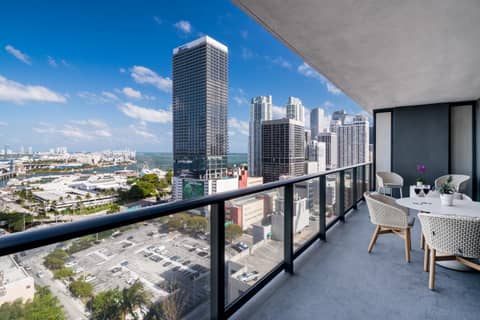 Gale Miami Hotel & Residences — balance & terrace