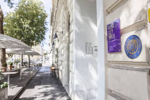 Riess City Rooms - Self Check-in — other