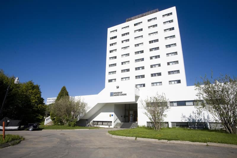 Résidences Campus Notre-Dame-de-Foy — building
