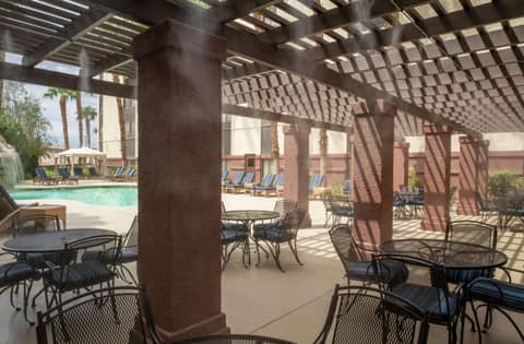 Hampton Inn Tropicana — photo 4