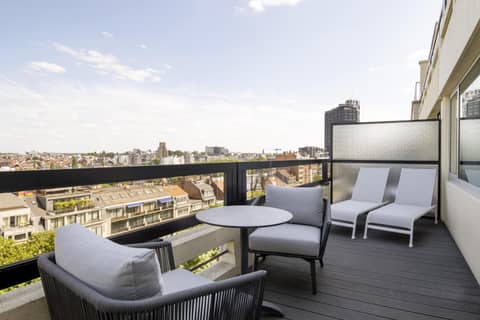 Hotel Barsey by Warwick — balance & terrace