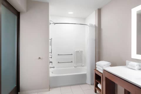 Courtyard by Marriott Seattle SeaTac Airport — photo 9