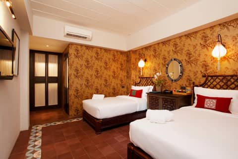 Baan Chart — photo 3