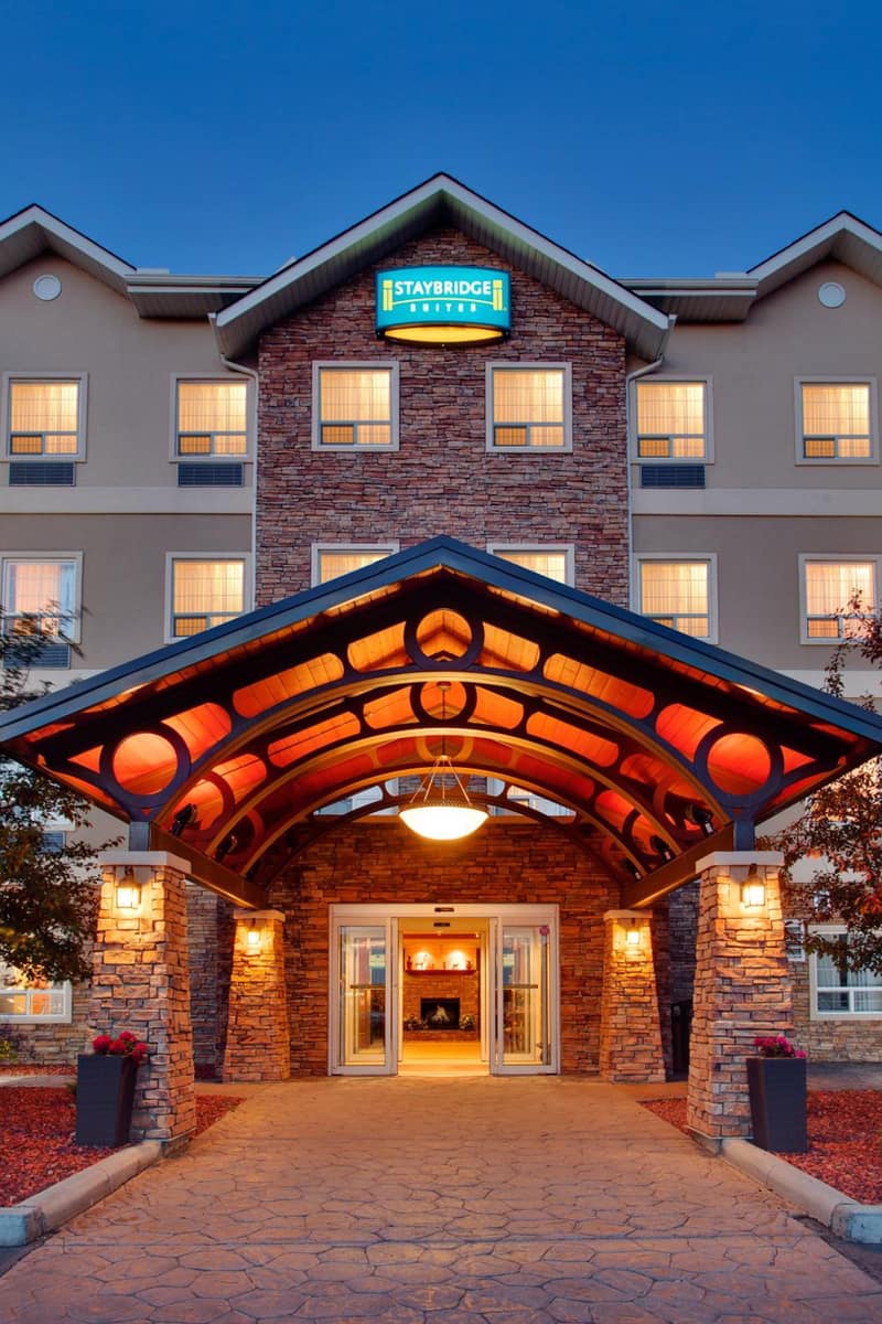 Staybridge Suites - Calgary Airport by IHG — building