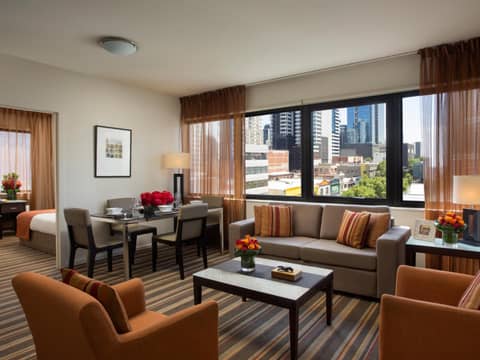 Urban Apartments Melbourne on Elizabeth — hotel room