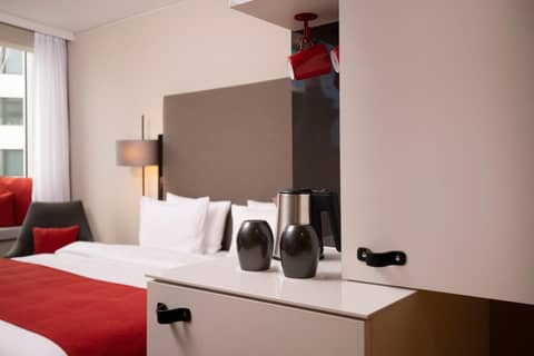 Holiday Inn Hamburg - City Nord by IHG — photo 2