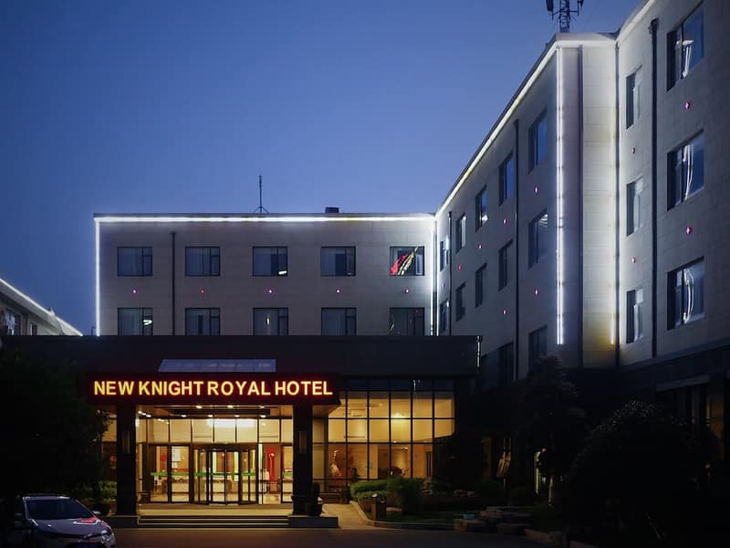 New Knight Royal Hotel — photo 1