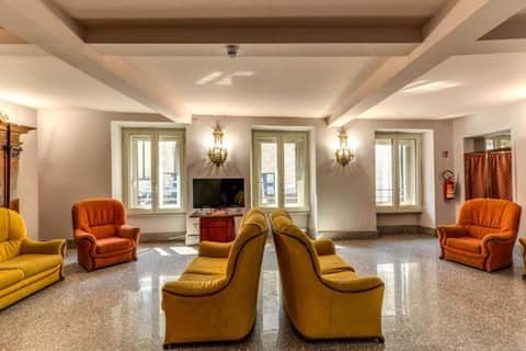 Madison Hotel — photo 7