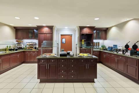 Homewood Suites by Hilton Tampa Airport - Westshore — photo 3