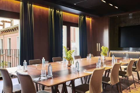 Thompson Madrid by Hyatt — photo 3